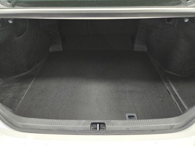 2025 Toyota Camry SE 4D Sedan