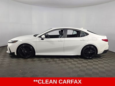 2025 Toyota Camry SE 4D Sedan