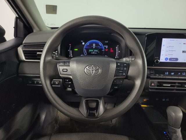 2025 Toyota Camry LE 4D Sedan