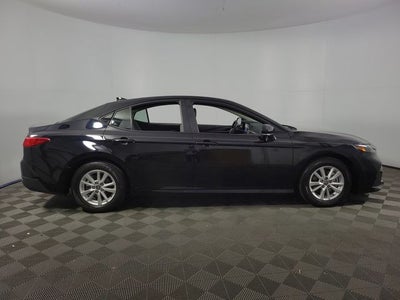 2025 Toyota Camry LE 4D Sedan