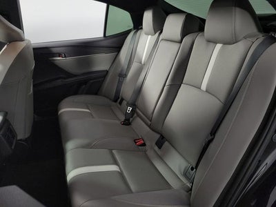 2025 Toyota Camry SE 4D Sedan