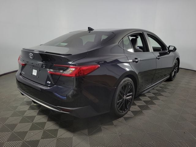 2025 Toyota Camry SE 4D Sedan