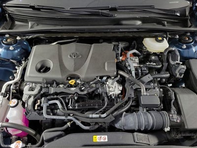 2025 Toyota Camry SE 4D Sedan