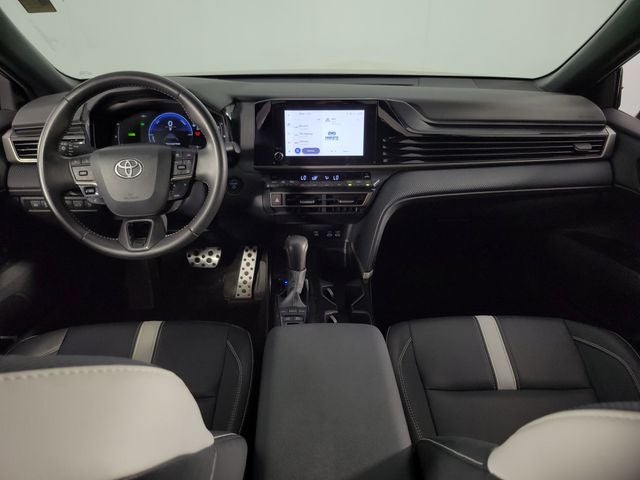 2025 Toyota Camry SE 4D Sedan