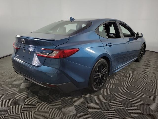 2025 Toyota Camry SE 4D Sedan