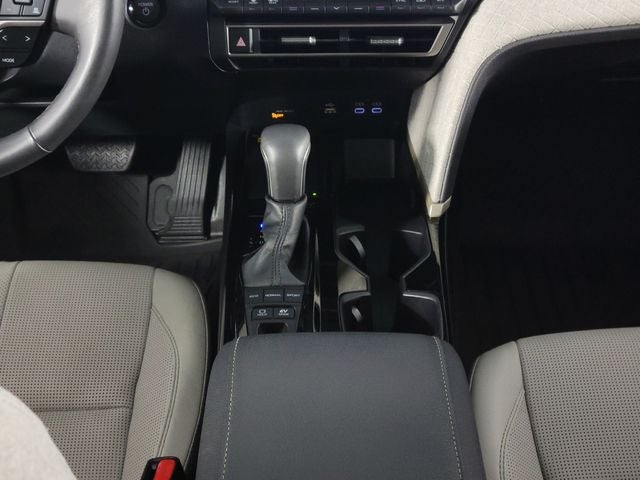 2025 Toyota Camry XLE 4D Sedan
