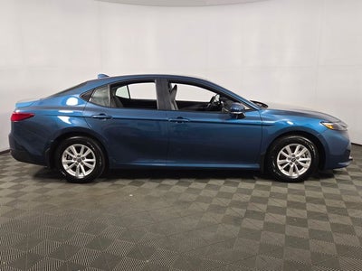 2025 Toyota Camry LE 4D Sedan
