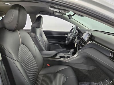 2024 Toyota Camry SE 4D Sedan
