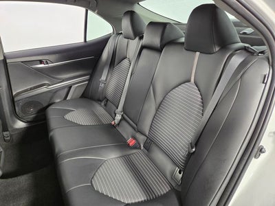 2024 Toyota Camry SE 4D Sedan