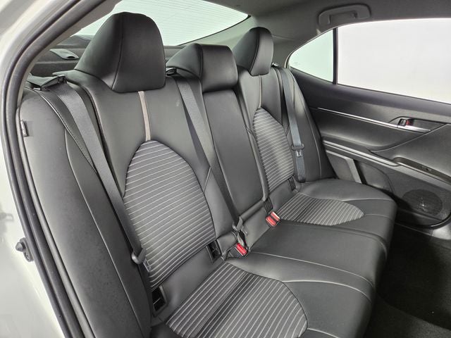 2024 Toyota Camry SE 4D Sedan