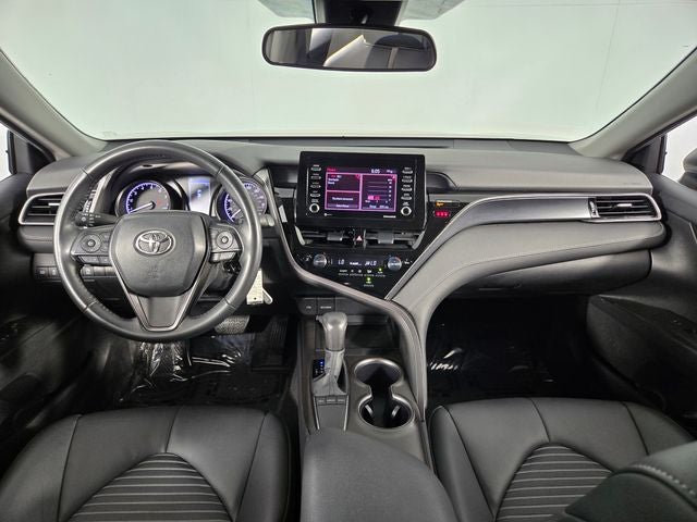 2024 Toyota Camry SE 4D Sedan