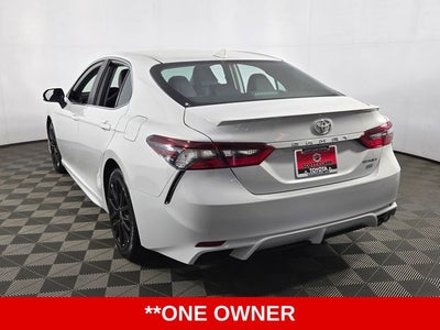 2024 Toyota Camry SE 4D Sedan