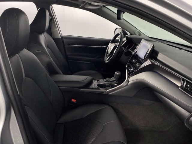 2021 Toyota Camry XSE 4D Sedan