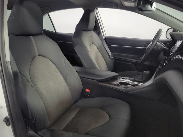 2023 Toyota Camry LE 4D Sedan
