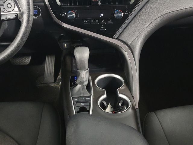 2023 Toyota Camry LE 4D Sedan