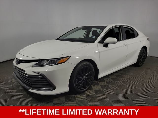 2023 Toyota Camry LE 4D Sedan