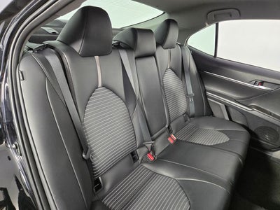 2024 Toyota Camry SE 4D Sedan