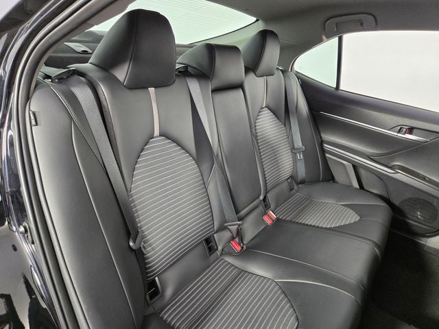 2024 Toyota Camry SE 4D Sedan