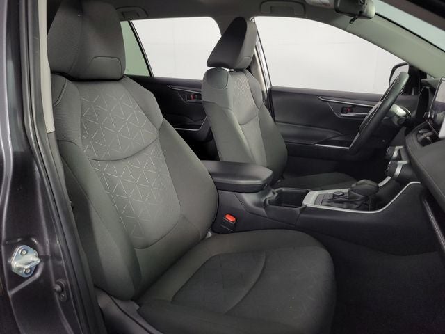2025 Toyota RAV4 Hybrid XLE 4D Sport Utility