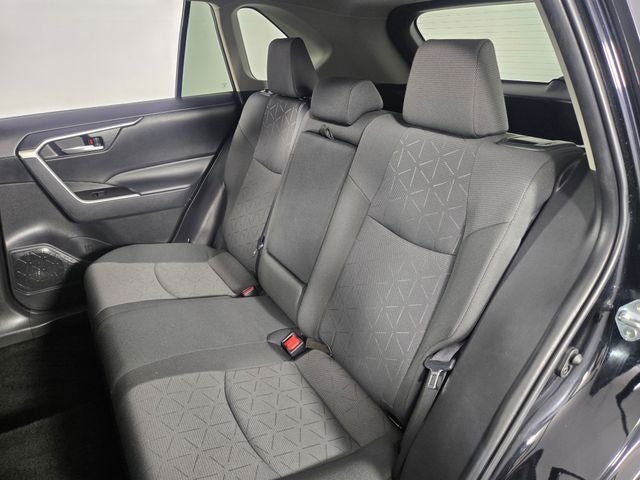 2025 Toyota RAV4 Hybrid XLE 4D Sport Utility