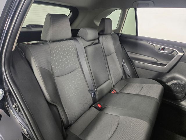 2025 Toyota RAV4 Hybrid XLE 4D Sport Utility