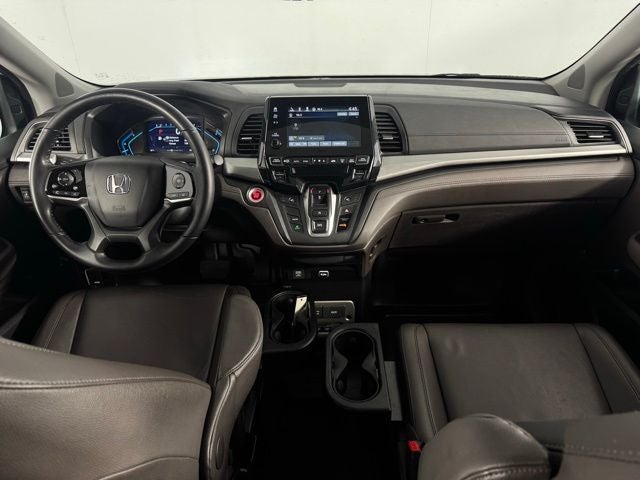 2019 Honda Odyssey HANDICAP VAN w/Navigation and Rear Entertainment System