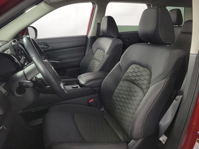 2023 Nissan Pathfinder SV 4D Sport Utility