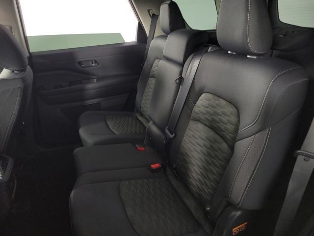 2023 Nissan Pathfinder SV 4D Sport Utility