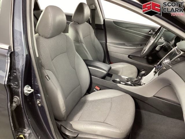 2011 Hyundai Sonata SE 4D Sedan