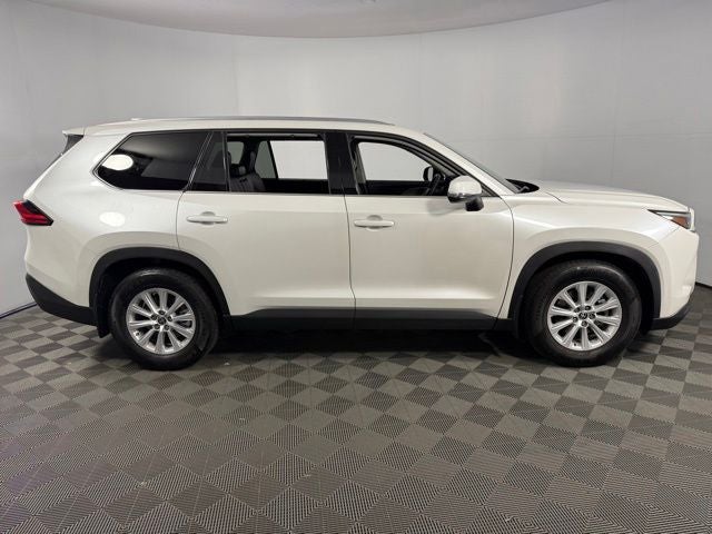 2024 Toyota Grand Highlander XLE 4D Sport Utility