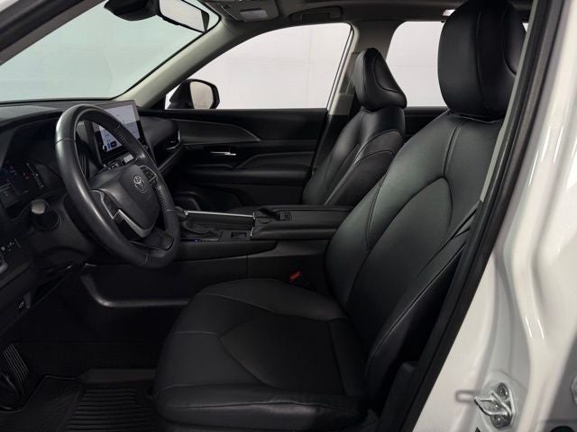 2024 Toyota Grand Highlander XLE 4D Sport Utility