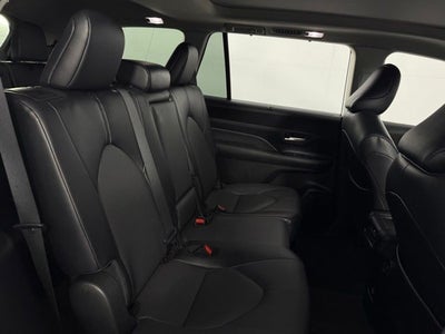 2024 Toyota Grand Highlander XLE 4D Sport Utility