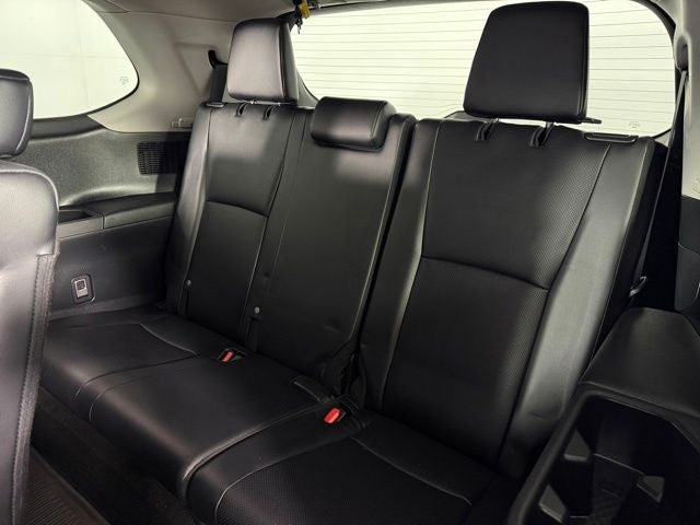 2024 Toyota Grand Highlander XLE 4D Sport Utility