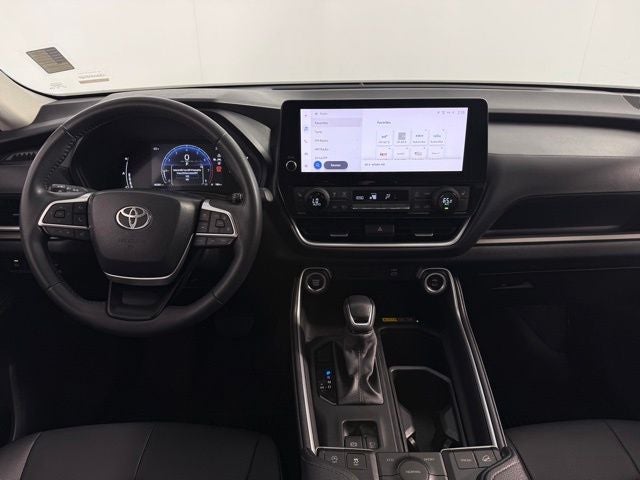 2024 Toyota Grand Highlander XLE 4D Sport Utility