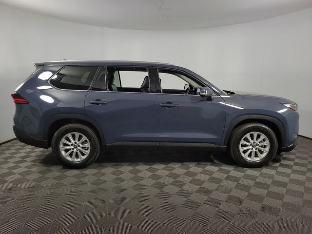 2025 Toyota Grand Highlander XLE 4D Sport Utility