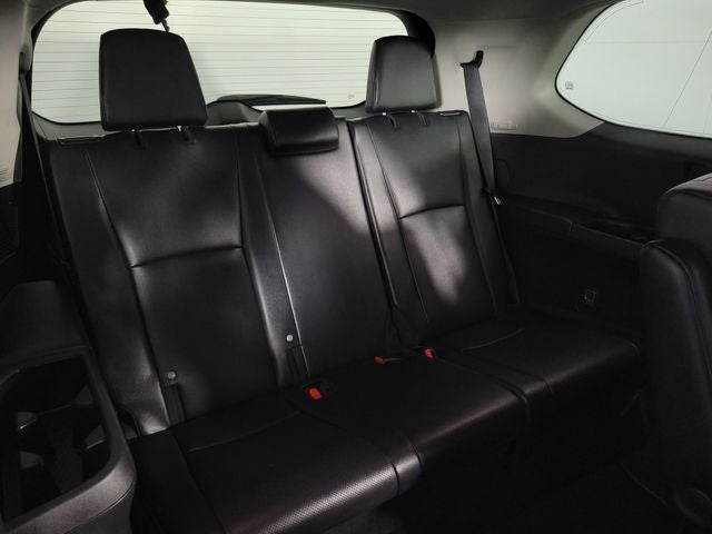 2025 Toyota Grand Highlander XLE 4D Sport Utility