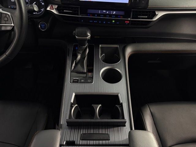2021 Toyota Sienna XSE 7 Passenger