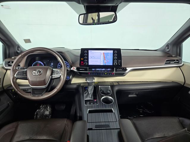 2023 Toyota Sienna Platinum 7 Passenger