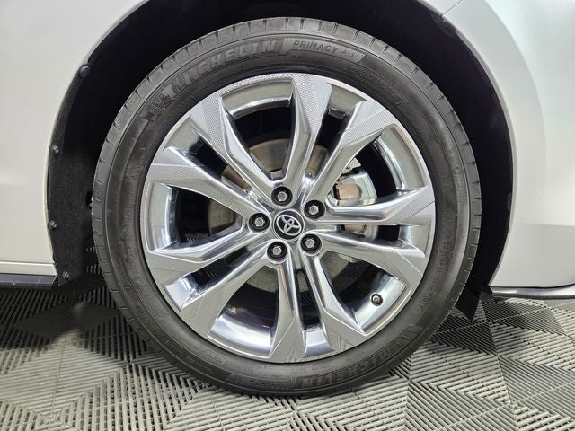 2023 Toyota Sienna Platinum 7 Passenger