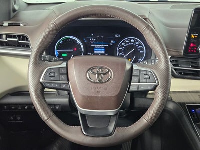 2023 Toyota Sienna Platinum 7 Passenger