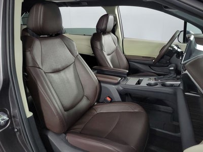 2023 Toyota Sienna Platinum 7 Passenger