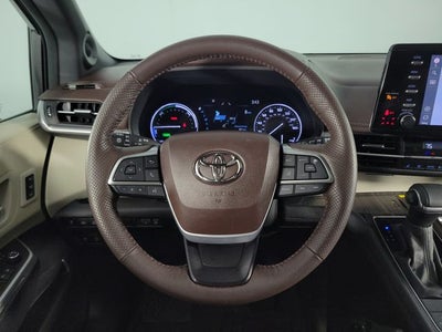 2023 Toyota Sienna Platinum 7 Passenger