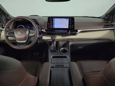 2023 Toyota Sienna Platinum 7 Passenger