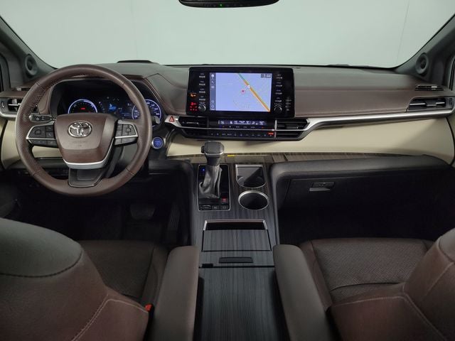 2023 Toyota Sienna Platinum 7 Passenger