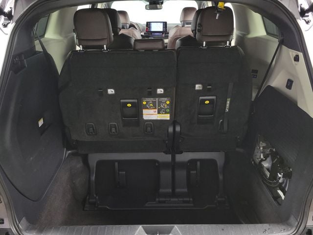 2023 Toyota Sienna Platinum 7 Passenger