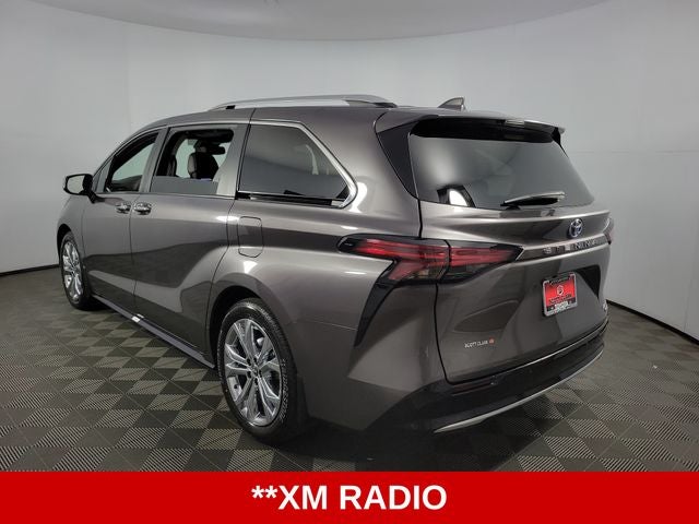 2023 Toyota Sienna Platinum 7 Passenger