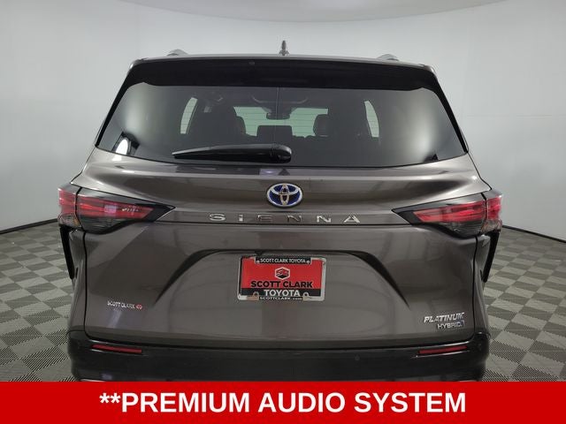 2023 Toyota Sienna Platinum 7 Passenger