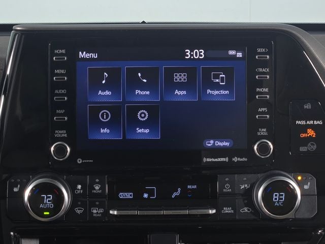 2022 Toyota Highlander Hybrid XLE 4D Sport Utility