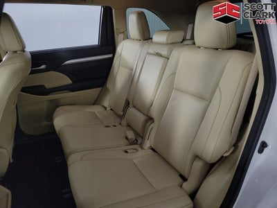 2017 Toyota Highlander XLE 4D Sport Utility