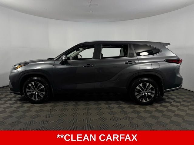 2025 Toyota Highlander Hybrid XLE 4D Sport Utility